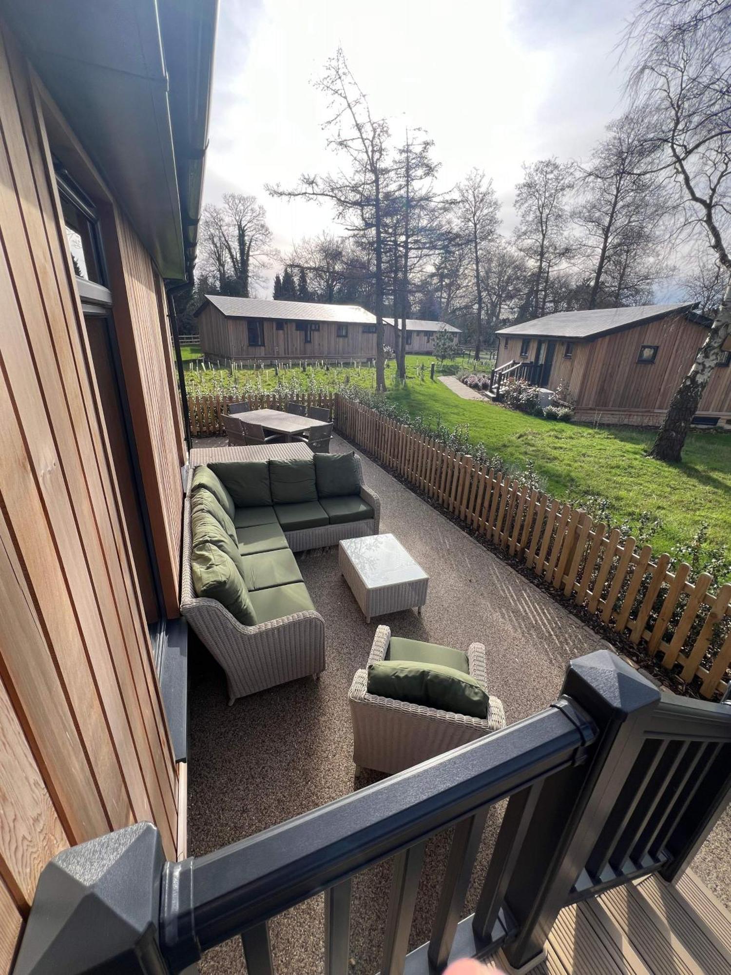 Blenheim Palace Lodge Retreat Вудсток Экстерьер фото